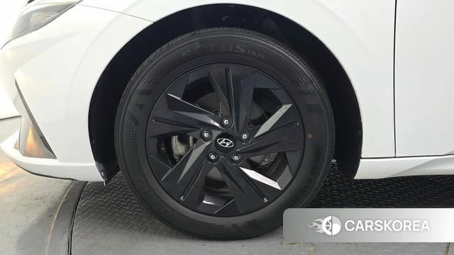 Hyundai Avante (CN7) id 3892207 из Кореи 15