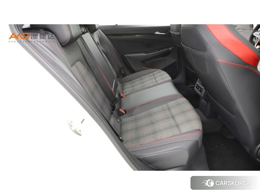 Volkswagen Golf 2021 Белый из Китая, фото 5