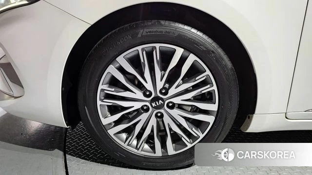 Kia K7 Premier id 4285254 из Кореи 24