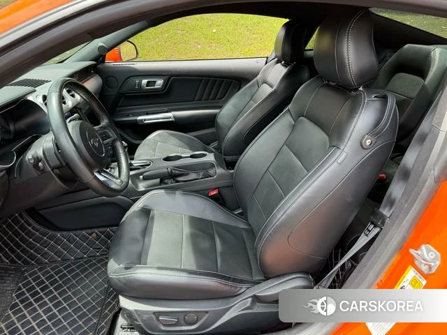 Ford Mustang 2021 Оранжевый из Китая, фото 6