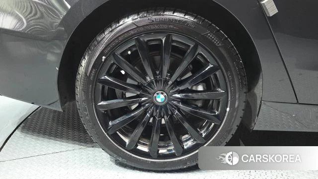 BMW 6 Series GT (G32) id 3955468 из Кореи 15