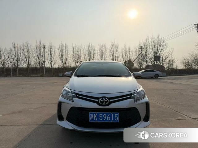 Toyota Vios FS 2021 Серебристо-серый из Китая, фото 5
