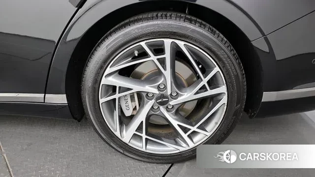 Genesis G90 (RS4) id 3555661 из Кореи 15