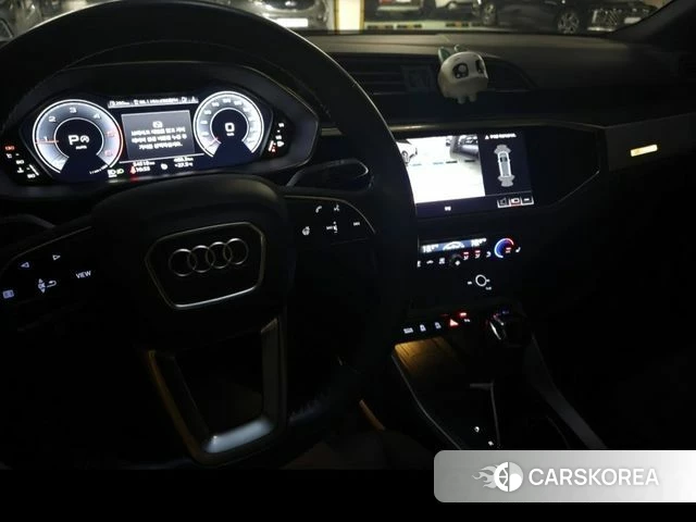 Audi Q3 (F3) 2020 Белый из Кореи, фото 5