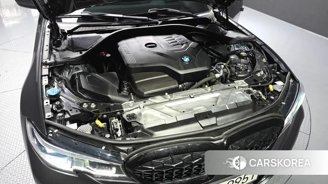 BMW 3 Series (G20) id 3852767 из Кореи 15