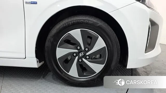 Hyundai Ionic Hybrid id 3728472 из Кореи 15