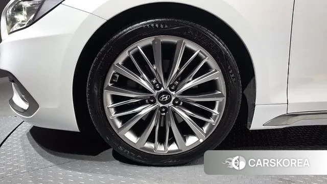 Hyundai Grandeur IG id 3510266 из Кореи 15