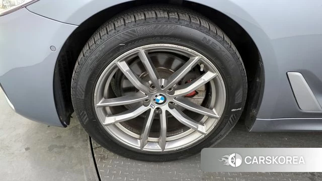 BMW 5 Series (G30) id 4311124 из Кореи 15