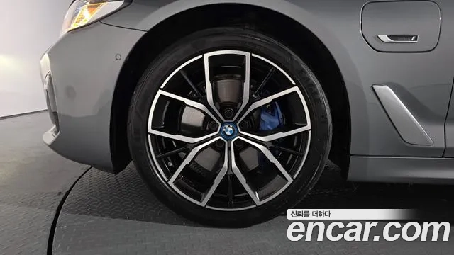 BMW 5 Series (G30) id 2879071 из Кореи 15