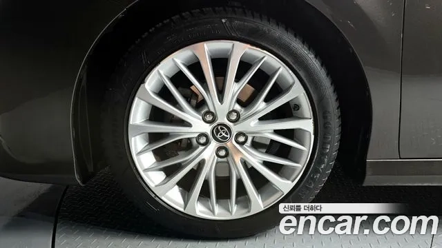 Toyota Camry (XV70) id 2870805 из Кореи 15