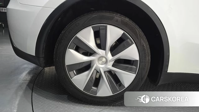 Tesla Model Y id 4571539 из Кореи 27