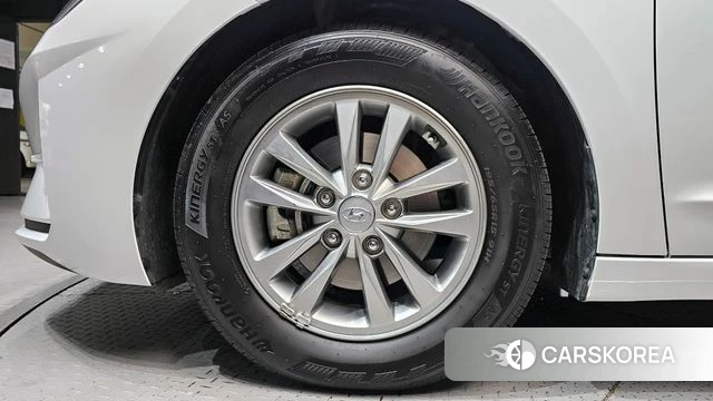 Hyundai The New Avante AD id 3873298 из Кореи 15