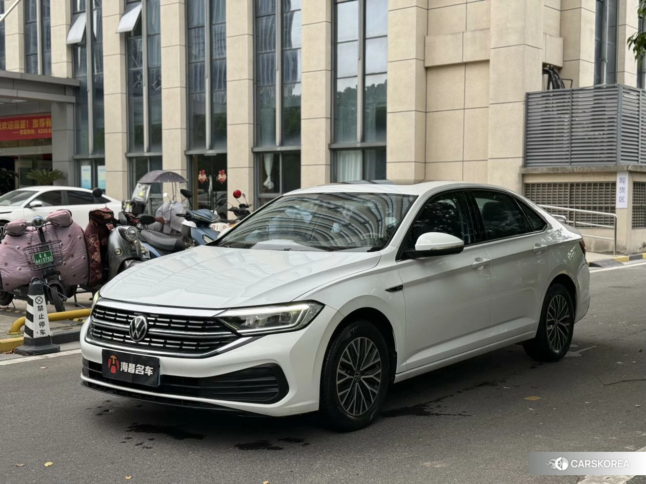 Volkswagen Sagitar 2024 Белый из Китая, фото 5