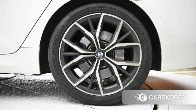 BMW 5 Series (G30) id 4711275 из Кореи 15
