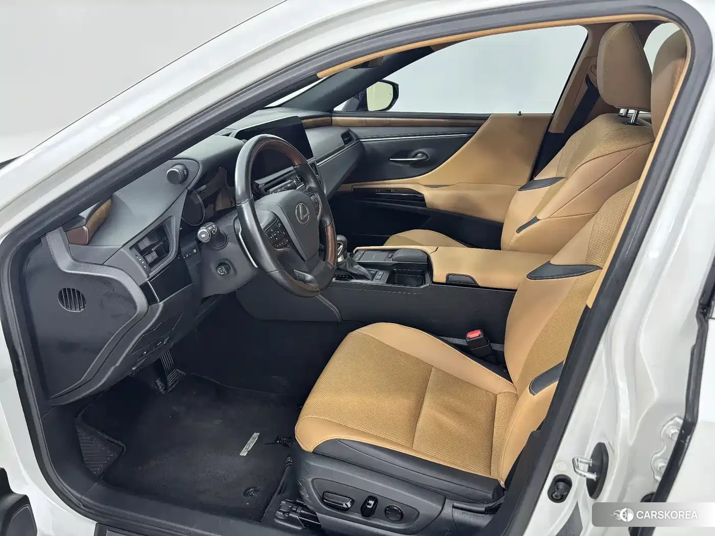 Lexus ES 2022 Белый из Китая, фото 5