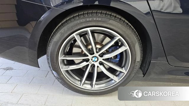 BMW 5 Series (G30) id 4202142 из Кореи 29