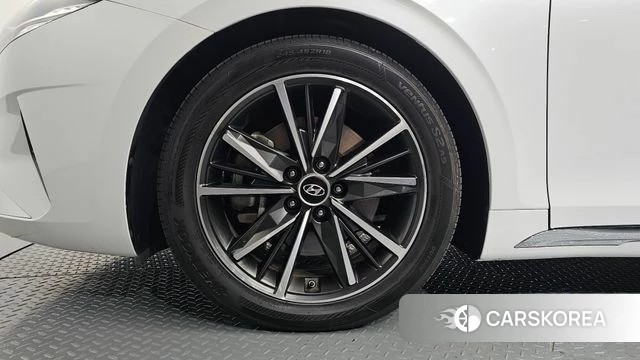 Hyundai The New Grandeur IG id 4759760 из Кореи 30