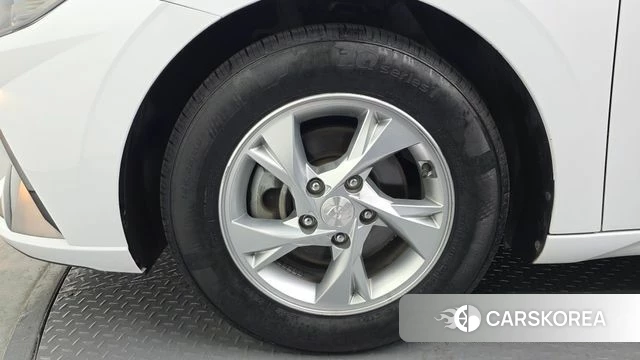 Hyundai Avante (CN7) id 3898003 из Кореи 15