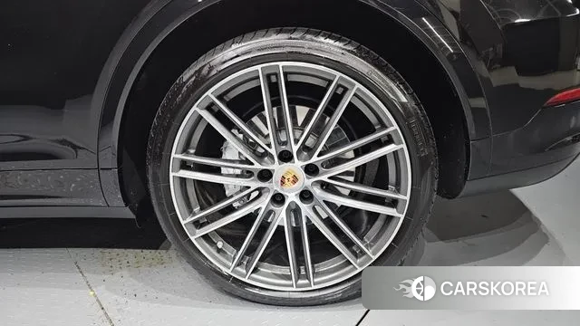 Porsche Cayenne (PO536) id 3246791 из Кореи 15