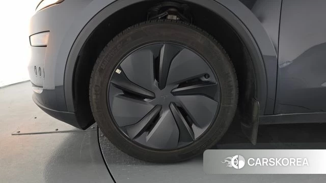Tesla Model Y id 4773278 из Кореи 31