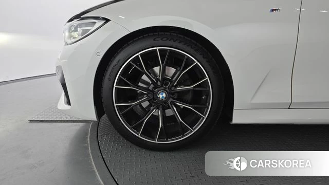 BMW 3 Series (G20) id 4495765 из Кореи 15