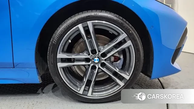 BMW 1 Series (F40) id 3680781 из Кореи 15