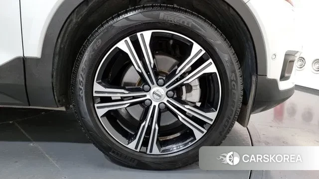 Volvo XC40 id 3479049 из Кореи 15