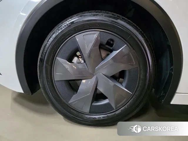 Toyota Prius 5th Generation id 3223372 из Кореи 12