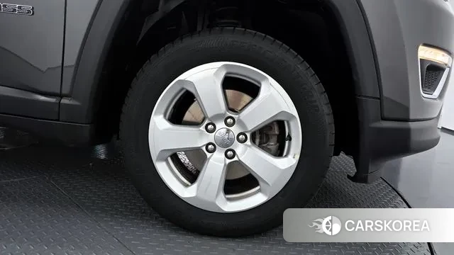 Jeep Compass 2nd Generation id 3000356 из Кореи 15