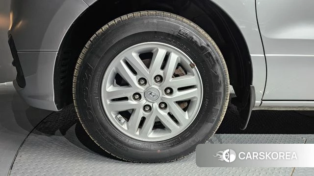 Hyundai The New Grand Starex id 4188099 из Кореи 25