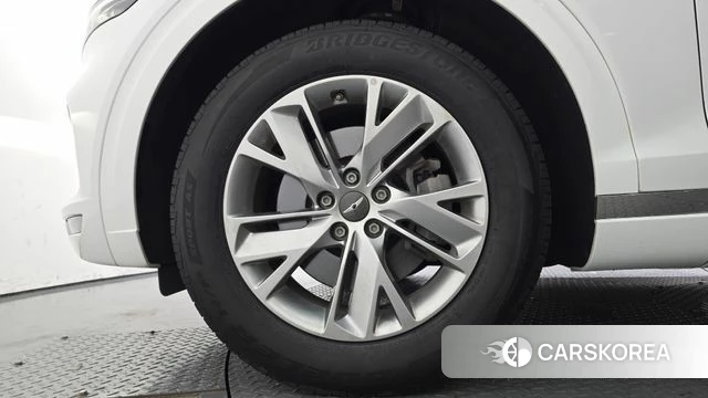 Genesis GV70 id 4688188 из Кореи 14