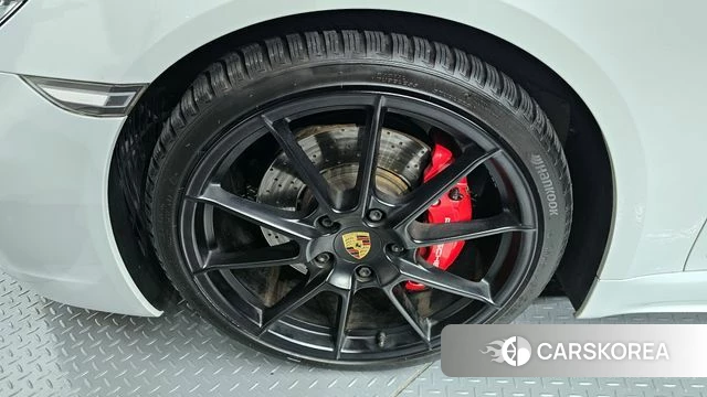 Porsche 718 Cayman id 4356029 из Кореи 24