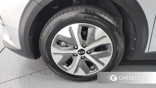 Kia Niro EV id 2976075 из Кореи 15