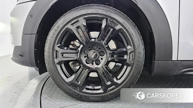 Mini Cooper S Countryman id 2983896 из Кореи 15