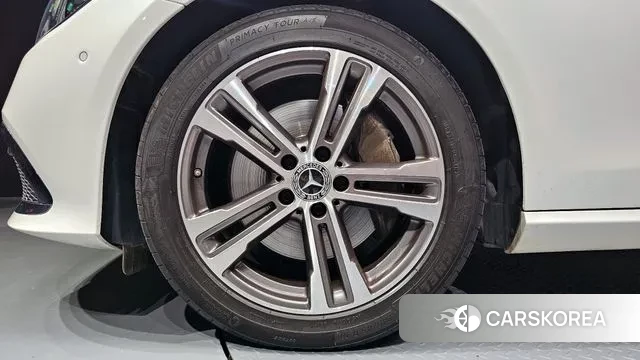 Mercedes-Benz E-Class W213 id 3033160 из Кореи 15