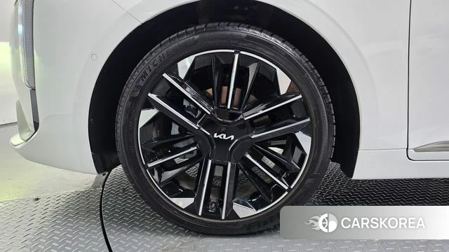 Kia The New K8 Hybrid id 4622914 из Кореи 41