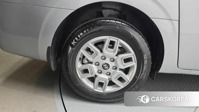 Hyundai Staria id 4229768 из Кореи 32