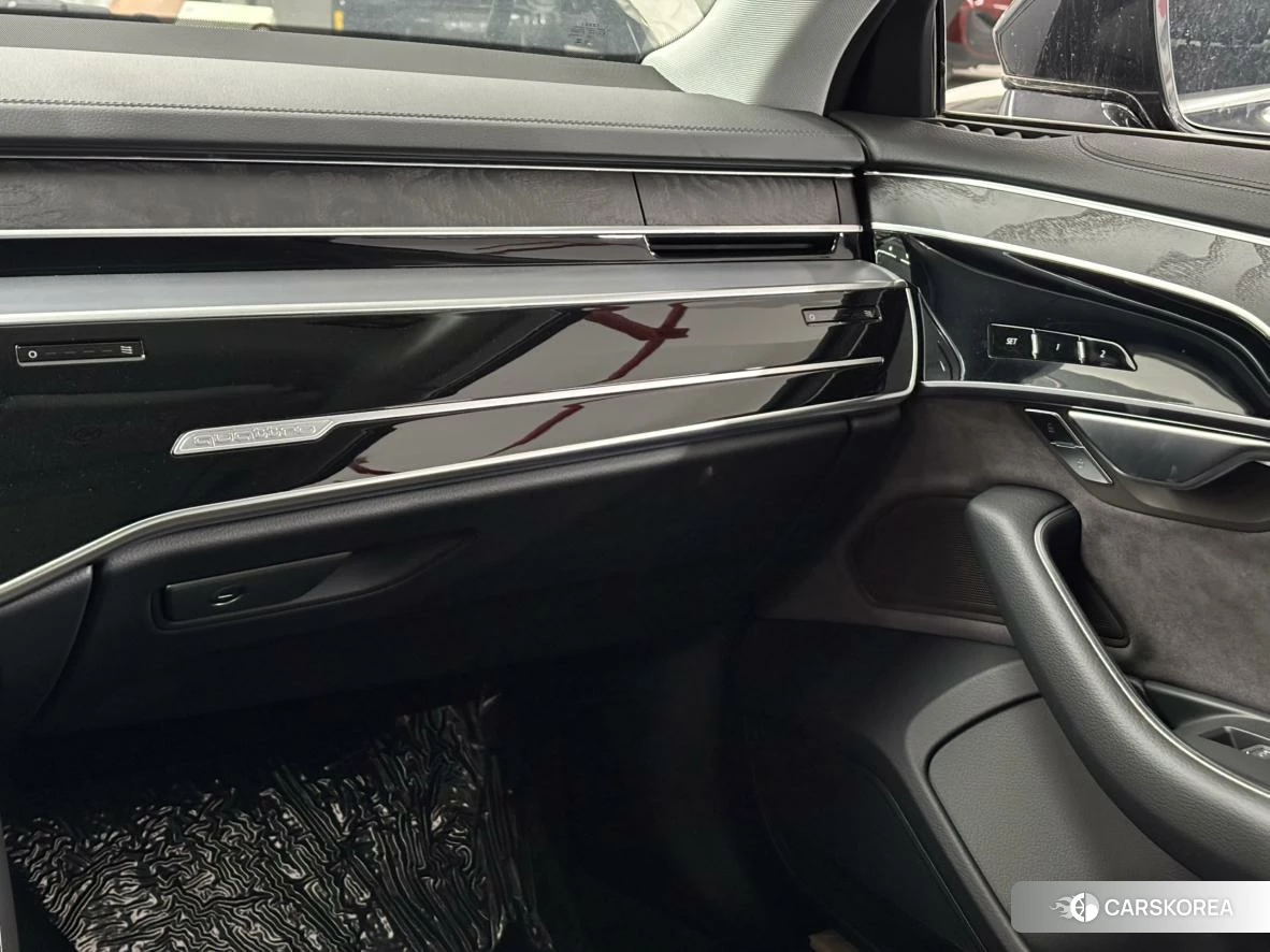 Audi A8 id 4455445 из Китая 11