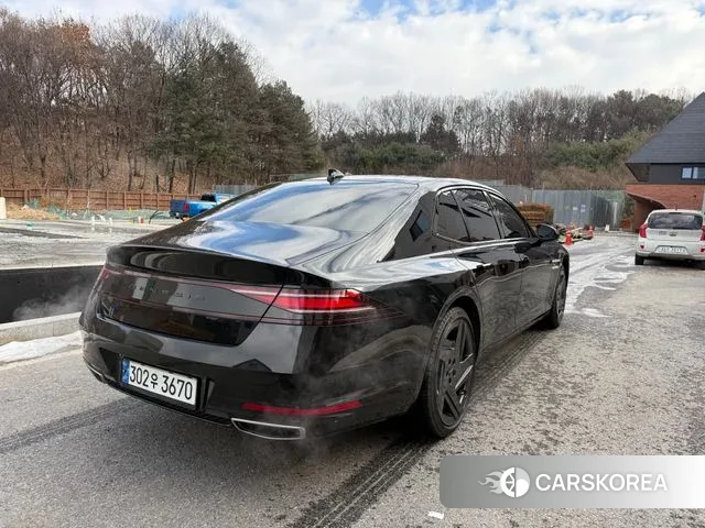 Genesis G90 (RS4) id 3502056 из Кореи 11