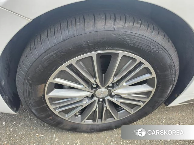 Hyundai Grandeur IG Hybrid id 4842659 из Кореи 14
