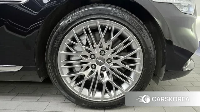 Genesis G90 id 3390790 из Кореи 15