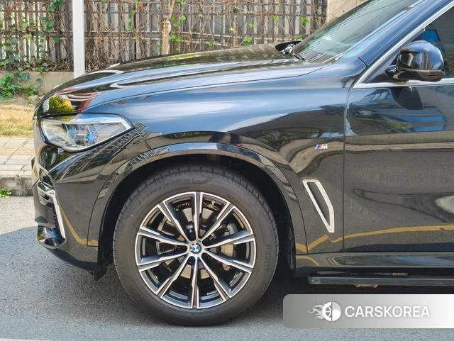 BMW X5 id 4290113 из Китая 13