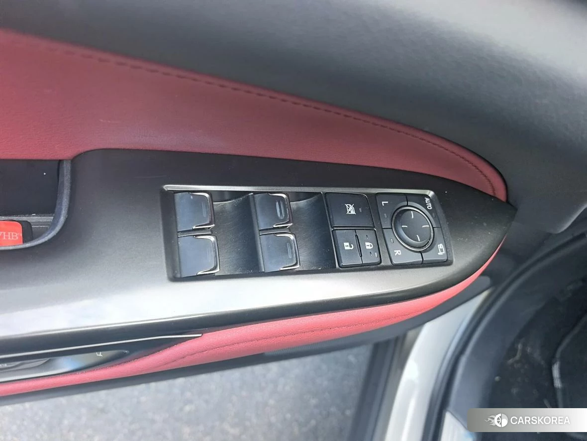 Lexus NX id 4514772 из Китая 12