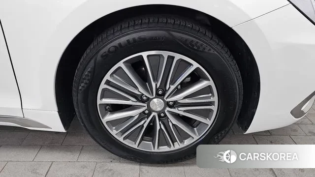 Hyundai Grandeur IG Hybrid id 3557884 из Кореи 15