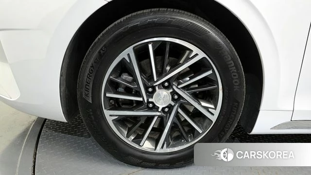 Hyundai The New Grandeur IG id 4195747 из Кореи 25