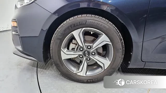 Kia Come New K3 id 2971568 из Кореи 15