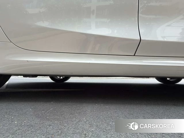 BMW 3 series id 4273679 из Китая 24