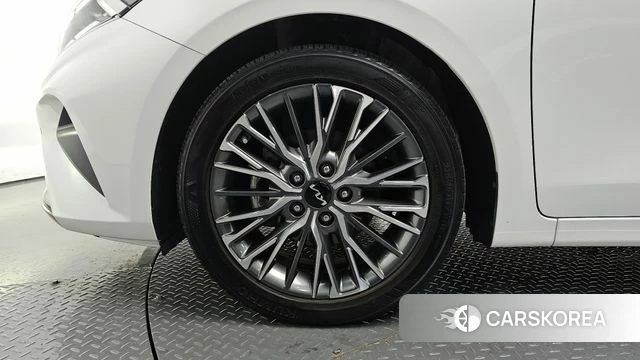 Kia The New K3 2nd generation id 4282775 из Кореи 15
