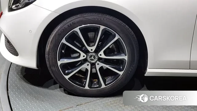 Mercedes-Benz E-Class W213 id 2932230 из Кореи 15