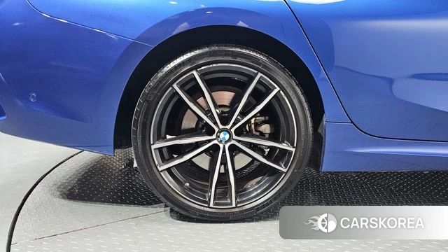 BMW 3 Series (G20) id 4625561 из Кореи 26